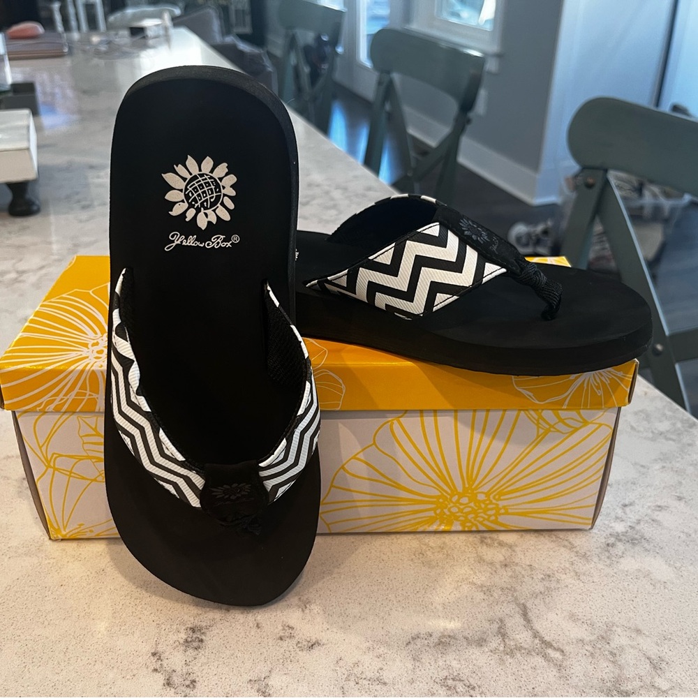 Yellow Box Yulisa Sandals